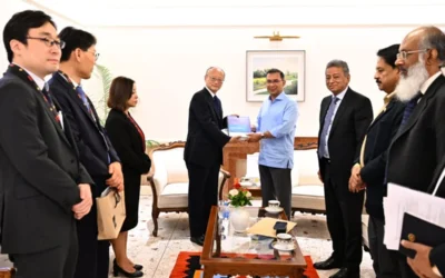 প্রধানমন্ত্রীর সঙ্গে এডিবি প্রেসিডেন্টের সাক্ষাৎ