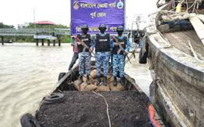 চট্টগ্রামে কোস্ট গার্ডের অভিযানে বিপুল চোরাইমাল জব্দ