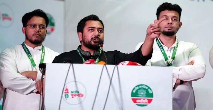 সরকারের পারফরম্যান্সের ওপর নির্ভর করছে মধ্যবর্তী নির্বাচন: নাহিদ ইসলাম