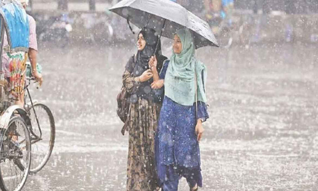 ভারতে শক্তিশালী ঝড় ও বৃষ্টিতে ৩৩ জনের মৃত্যু