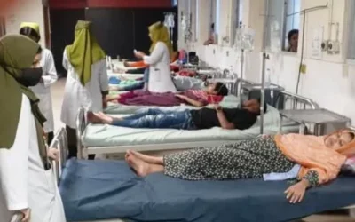 গাজীপুরে পোশাক কারখানায় পানি পান করে অসুস্থ ২ শতাধিক শ্রমিক