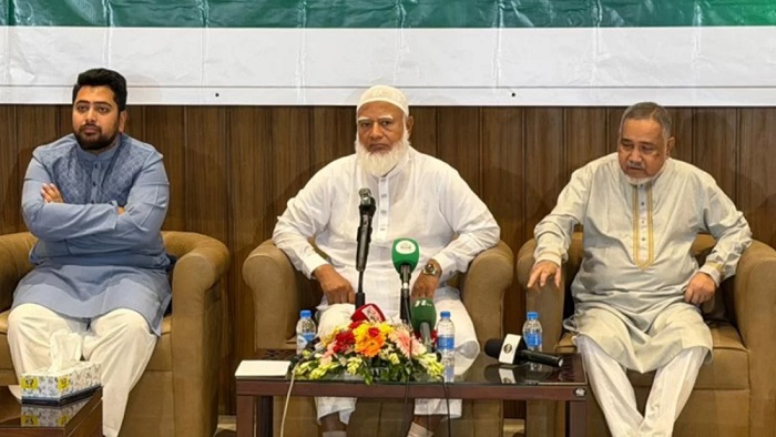 আমাদের খুব গরম বিরোধী দল ভাববেন না: জামায়াত আমির