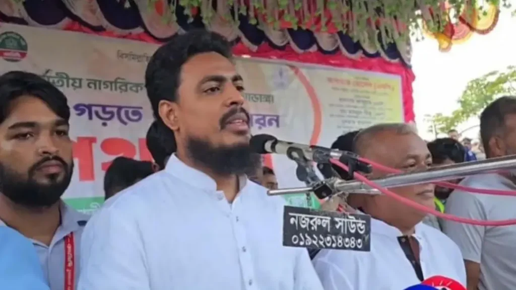 সরকার প্রতিটি স্থানে দলীয় নেতাকর্মী নিয়োগ দিয়ে রেখেছে : আখতার হোসেন