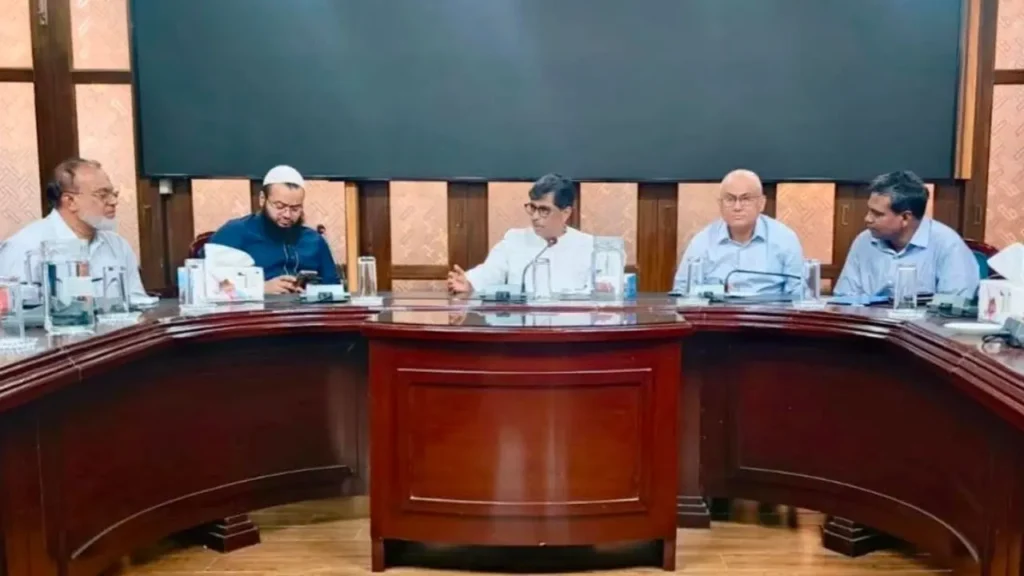 বন্যাদুর্গত কৃষকদের সহায়তায় বীজ-ভ্যাকসিন বিতরণে অনিয়মে ‘জিরো টলারেন্স’ : কৃষিমন্ত্রী