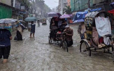 চট্টগ্রামে ২৪ ঘণ্টায় ৩৩১ মিলিমিটার বৃষ্টি, জলমগ্ন নগরী
