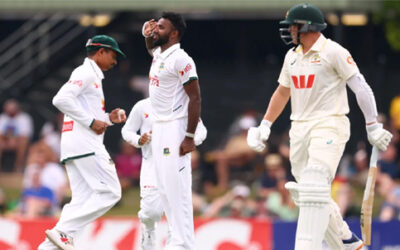 টাইগার পেসারদের তোপে ১৭৬ রানেই ৮ উইকেট হারিয়ে বিপদে অস্ট্রেলিয়া