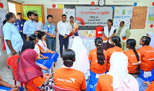 রাজশাহীতে মা ও কিশোরীদের স্বাস্থ্য সুরক্ষায় ব্যতিক্রমী ১০ বুট ক্যাম্প