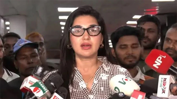 একদিনের ব্যবধানে বড় বিপদ থেকে রক্ষা, নেপাল থেকে ফিরে ভয়াবহ অভিজ্ঞতা জানালেন অপু বিশ্বাস