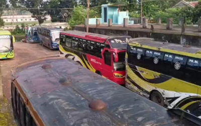 চুয়াডাঙ্গায় সব রুটে বাস ধর্মঘট, ভোগান্তিতে যাত্রীরা