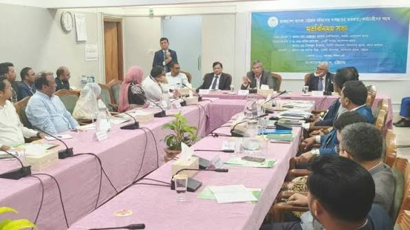 ব্যাংকিং খাতে কোনো রাজনৈতিক হস্তক্ষেপ থাকবে না: গভর্নর