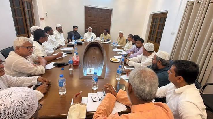 দেশজুড়ে বিদ্যুৎ ও গ্যাস অফিসের সামনে অবস্থান নেবে ১১ দলীয় জোট