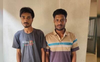 ইয়াবাসহ ২ ছাত্রদল নেতা আটক, গণধোলাই দিয়ে পুলিশে সোপর্দ