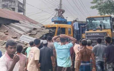 লালমনিরহাটে অটোরিকশায় ট্রাকের ধাক্কা, নিহত বেড়ে ৪
