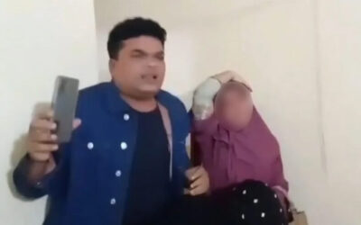 হোটেলে প্রেমিকার সঙ্গে পুলিশ কর্মকর্তা, হাতেনাতে ধরলেন স্ত্রী; এরপর মারধর