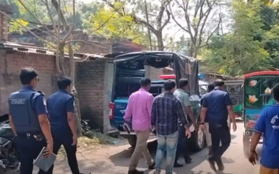 চাঁপাইনবাবগঞ্জে সংঘর্ষের প্রস্তুতি, ককটেল বিস্ফোরণে আহত ২