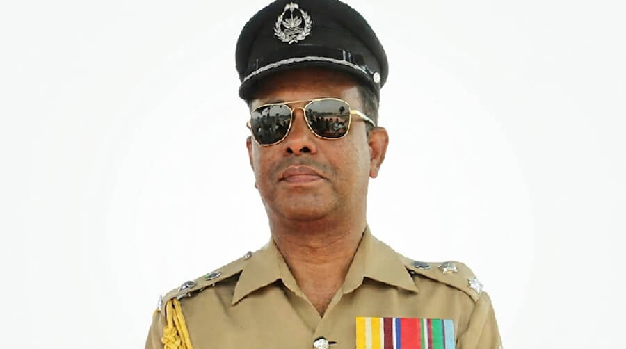 ডিআইজি পরিচয়ে ভিআইপি লাউঞ্জ ব্যবহার, চাকরি হারালেন অতিরিক্ত ডিআইজি টুটুল