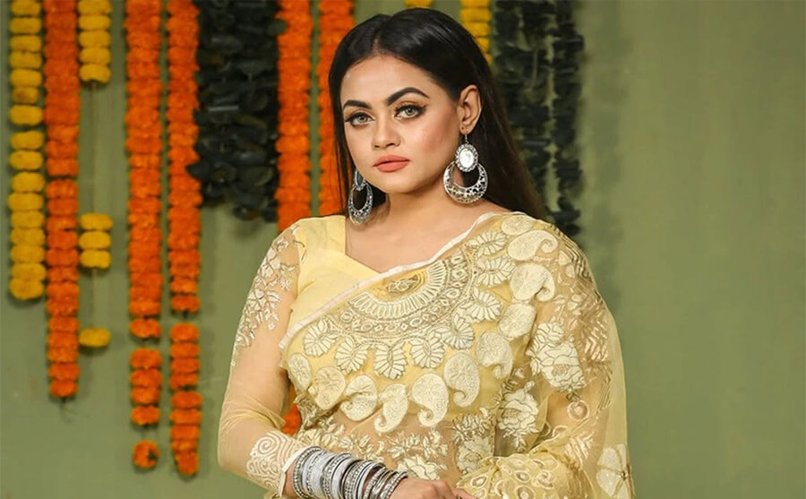 ক্যানসারের সঙ্গে দীর্ঘ লড়াই শেষে মারা গেলেন মডেল-অভিনেত্রী তুলনা