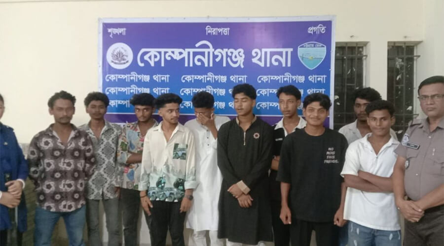 নোয়াখালীতে রাতভর অভিযান, আটক ১৭০ কিশোর